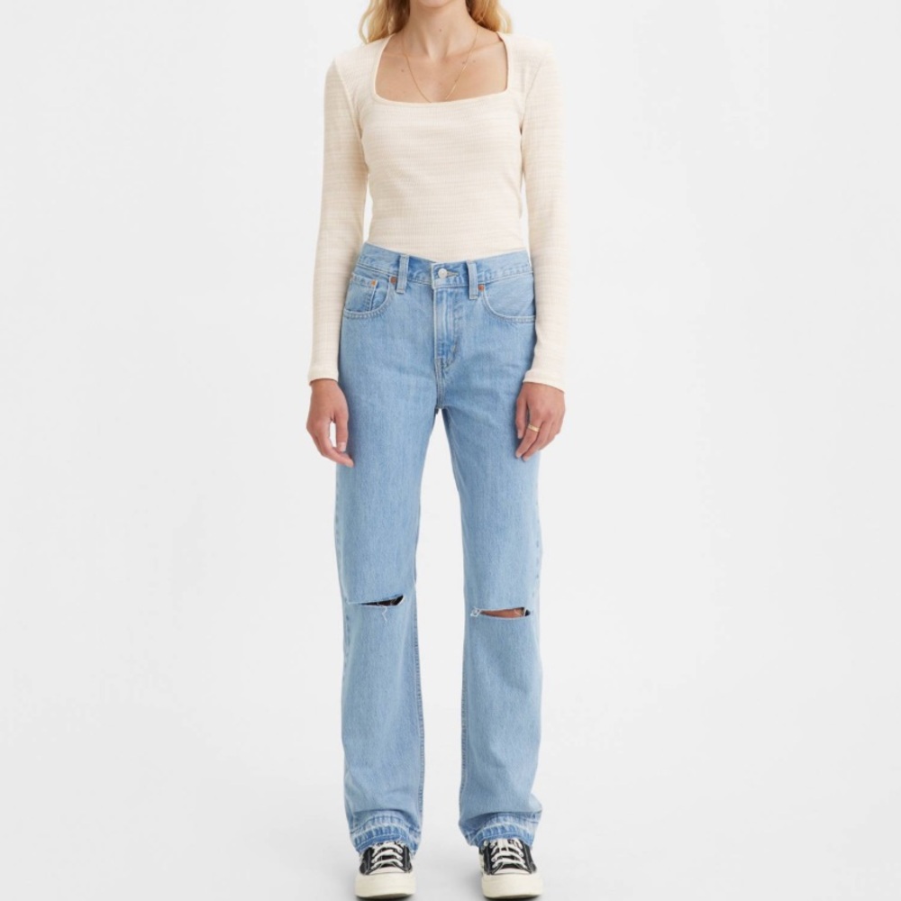 Levi’s Low Pro Straight Jeans in Light Wash